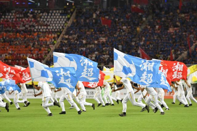 （体育）（1）足球——2025湖南省足球联赛开幕XxjpseC000340_20250907_PEPFN0A001.jpg